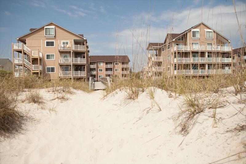 Sand Pebbles A13 by Bryant Real Estate - image 20