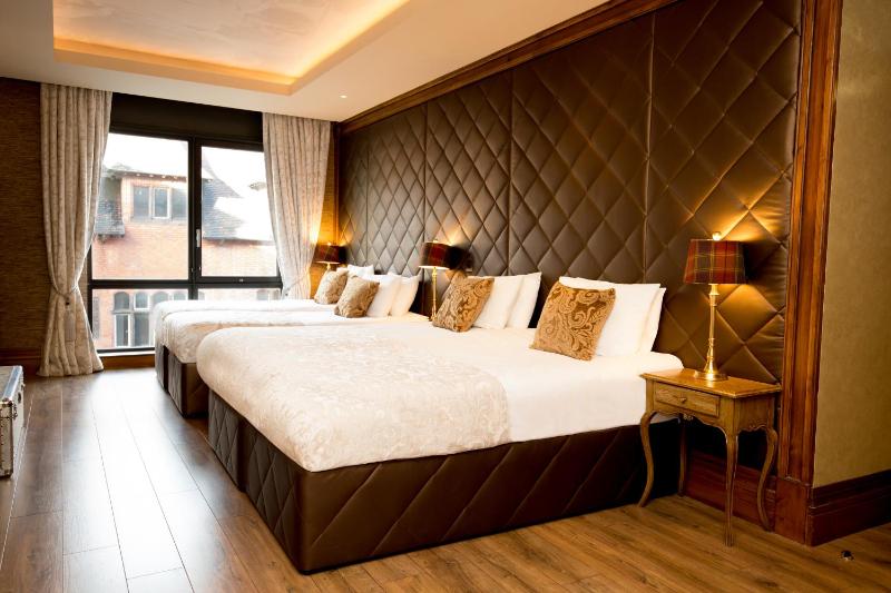 Luxury Studio (Sleeping 4) image 1