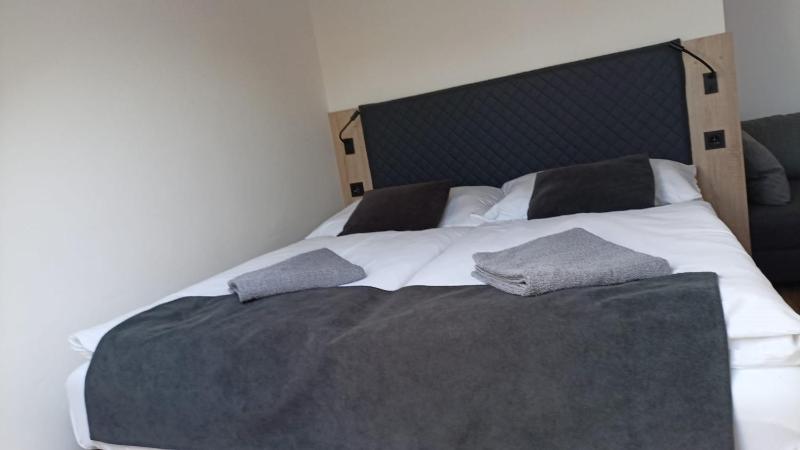 Junior Suite with Terrace image 4
