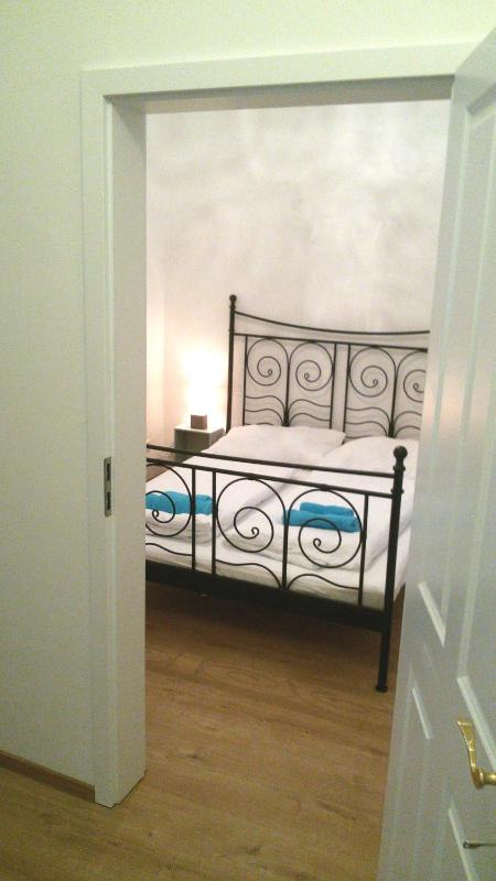 Sobieski Sigmund Freud Apartment - image 2