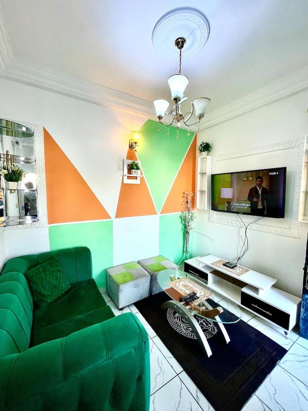 Studio A3 Fustel City Bonamoussadi Santa Lucia Wifi Chaines TV gardien - image 7