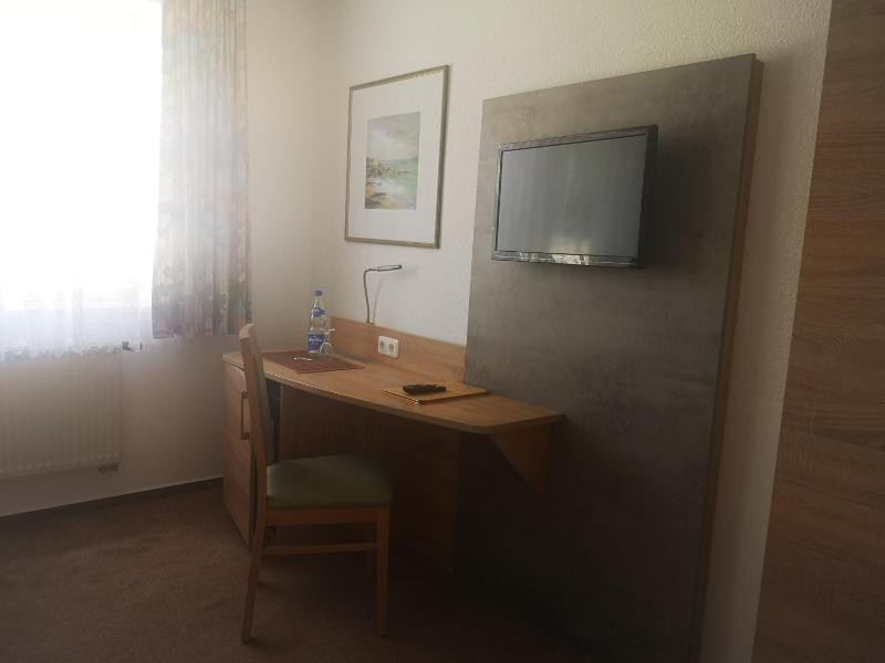 Double Room image 2