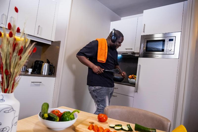 Studio with Double Bed image 2