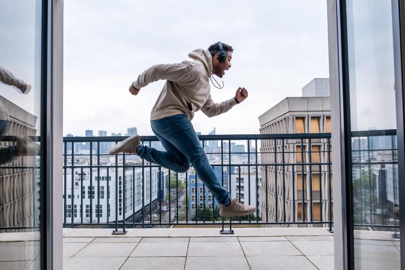 Superior Studio with Balcony image 2