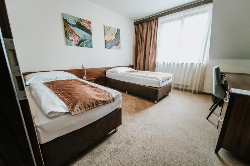 Double or Twin Room with Extra Bed image 4