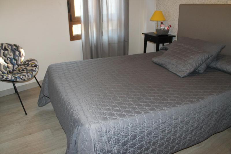 Double Room image 3