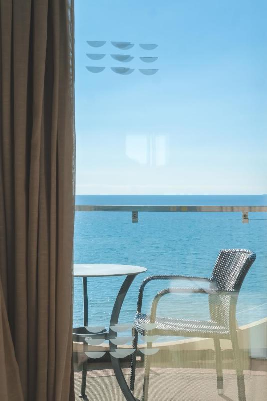 Hotel Playa Golf - image 9