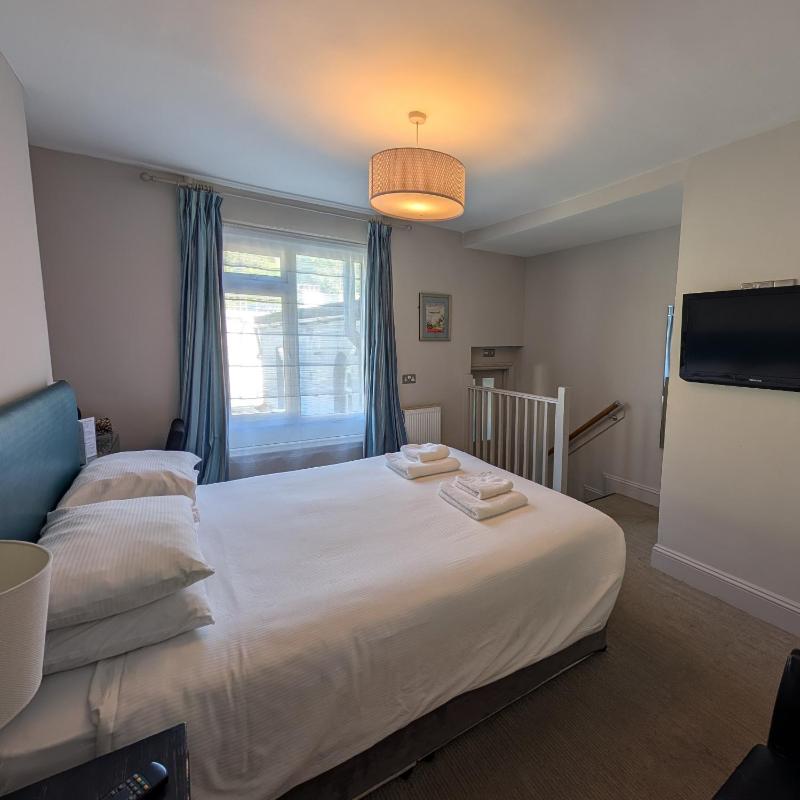 Standard Room with Rear View  image 3