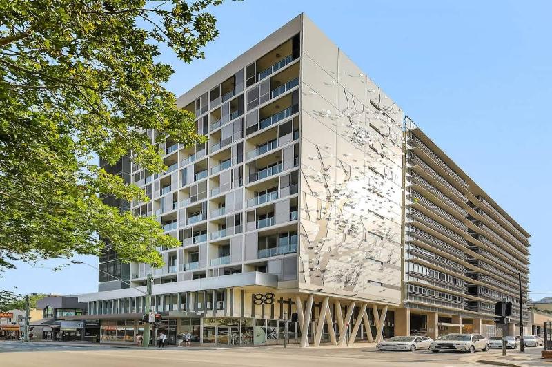 lovely 2 beds service apt in heart of chatswood41 - image 2