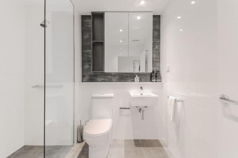 lovely 2 beds service apt in heart of chatswood41 - image 7