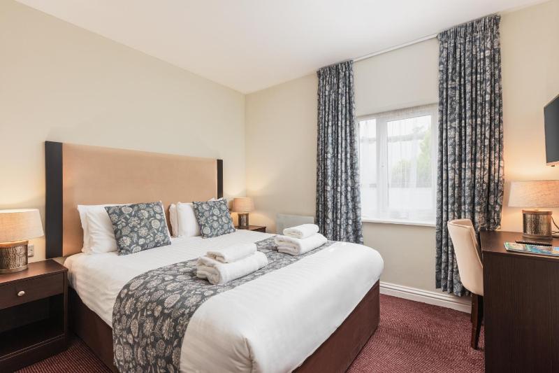 Superior Double Room image 2