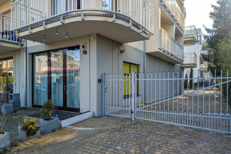 Wyjątkowe Studio z Balkonem 350 m od Plaży by Noclegi Renters - image 7