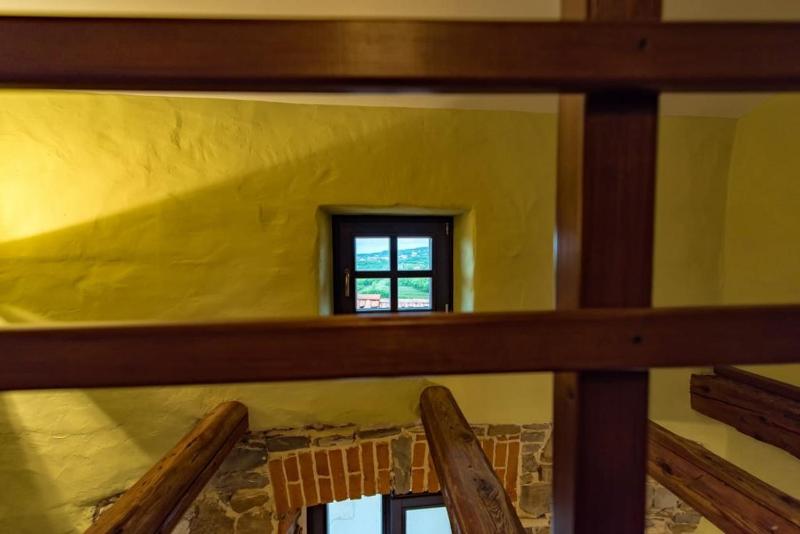 Deluxe Double Room with Balcony image 2