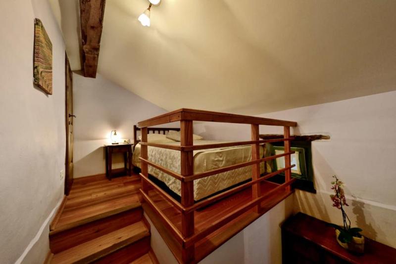Duplex Apartment with Balcony image 4