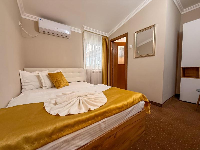 Single Room image 1