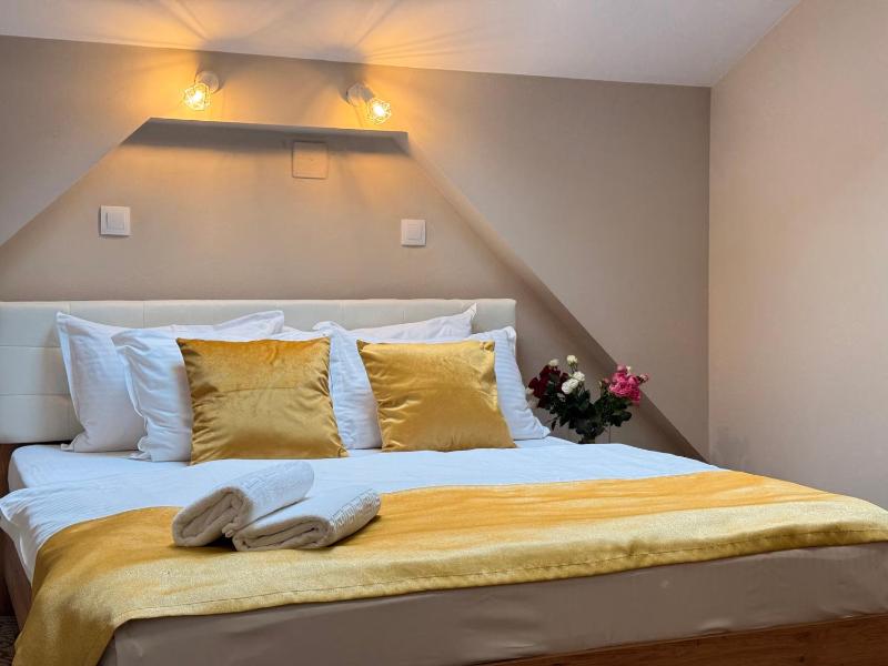 Budget Double Room image 2