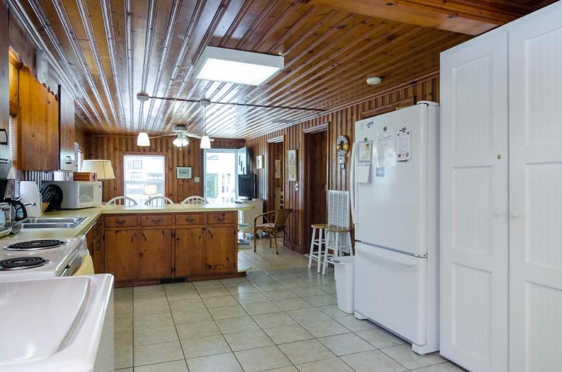 Henson Lower by Bryant Real Estate - image 15