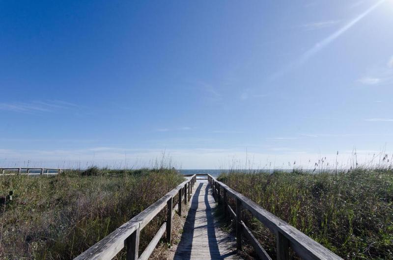CBs Bella Vista by Bryant Real Estate - image 37