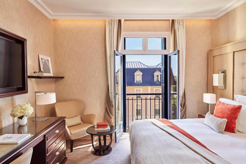 Superior Room image 1