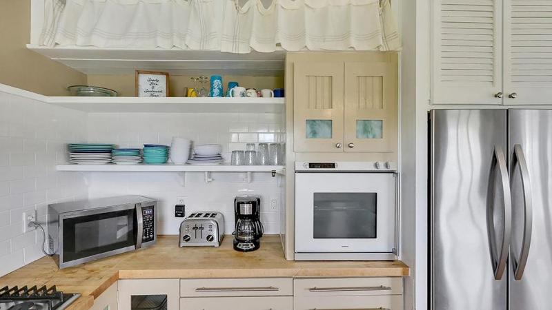 Good Ole Waves by Bryant Real Estate - image 33