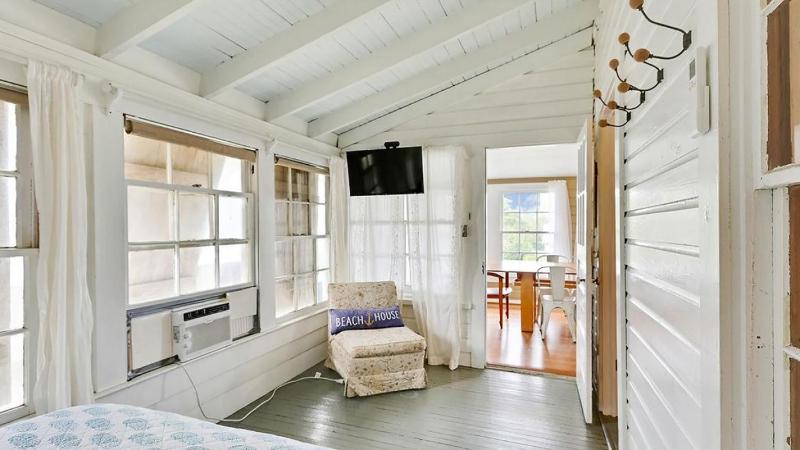 Good Ole Waves by Bryant Real Estate - image 37