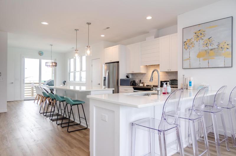 Namastay at Terrace by Bryant Real Estate - image 31