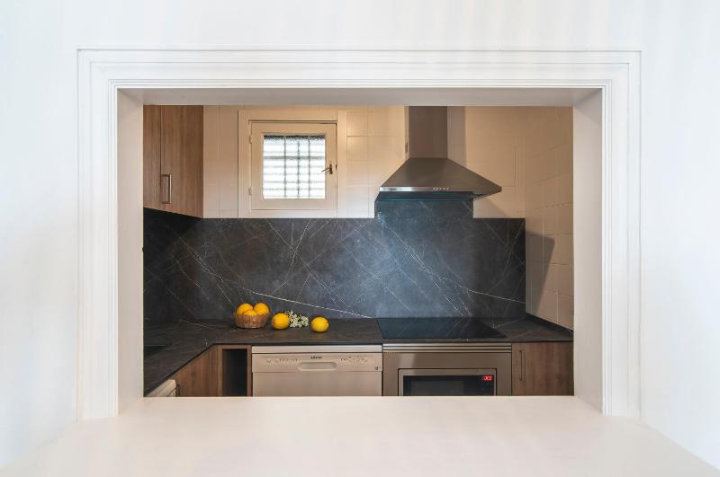 One-Bedroom Apartment (2 Adults) image 3