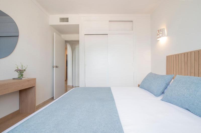 One-Bedroom Apartment (2 Adults) image 4