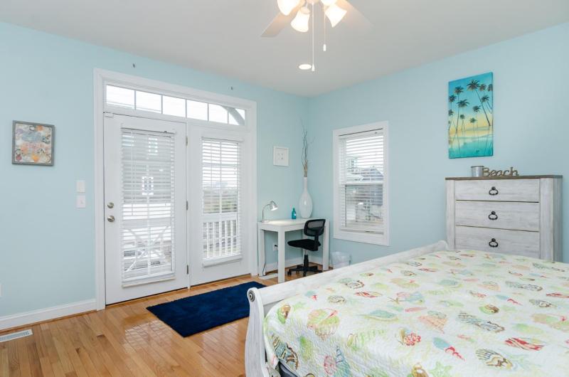 Riptide by Bryant Real Estate - image 11