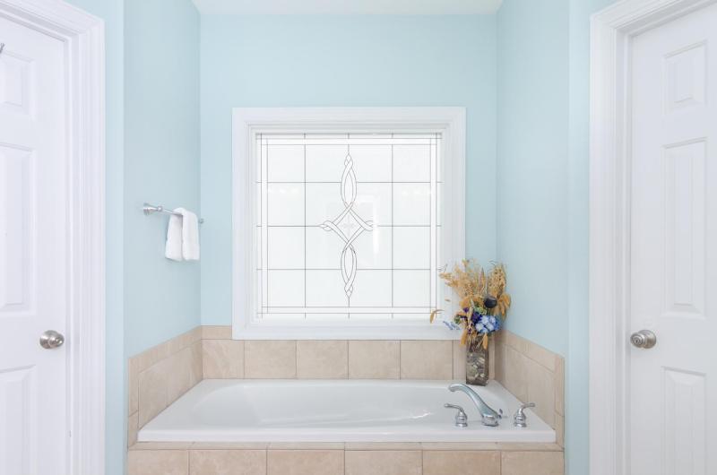 Riptide by Bryant Real Estate - image 30