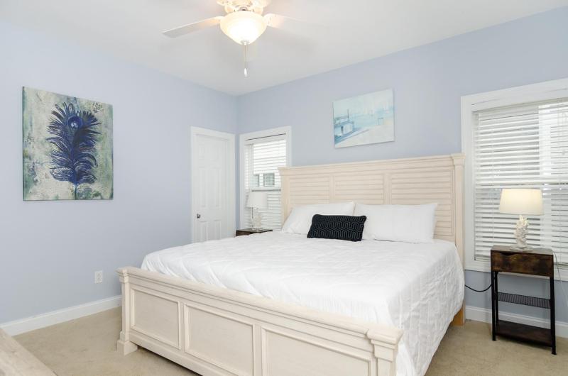 Riptide by Bryant Real Estate - image 17