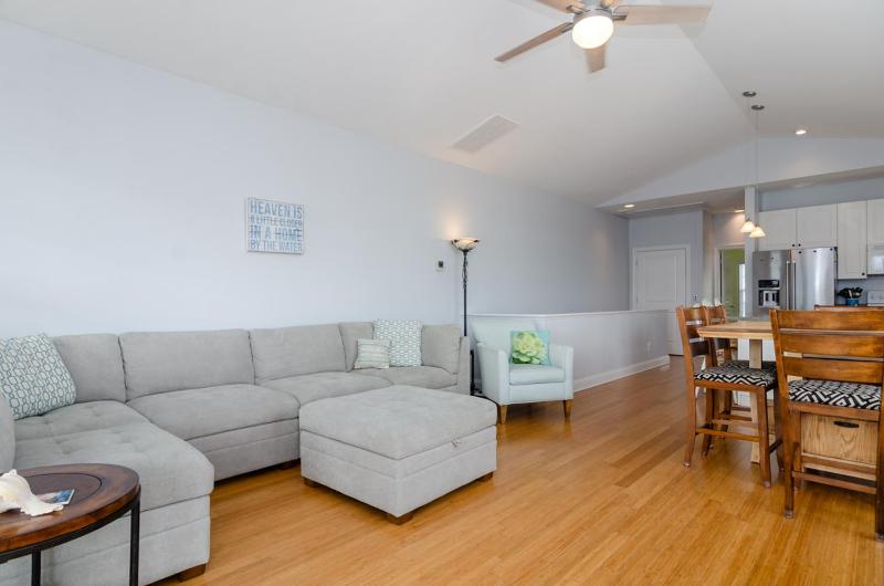 E-Sea Living by Bryant Real Estate - image 25