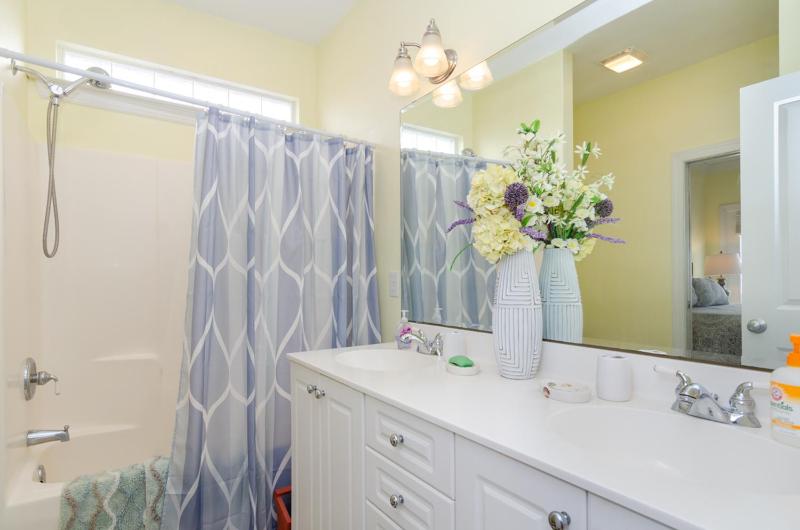 E-Sea Living by Bryant Real Estate - image 18