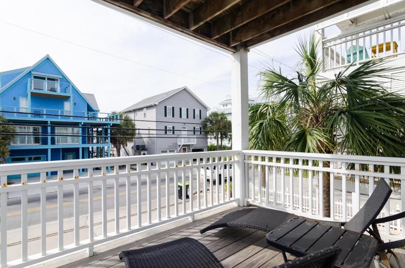 E-Sea Living by Bryant Real Estate - image 2