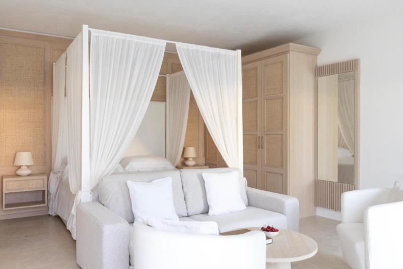 King Room with Sea View image 3