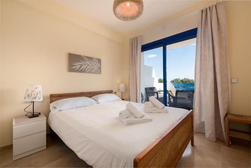 Duquesa Suites 2424 AZURE SKYLINE - image 27