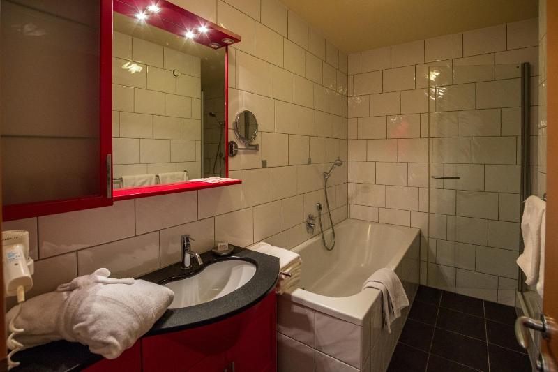 Superior Two-Bedroom Suite image 2