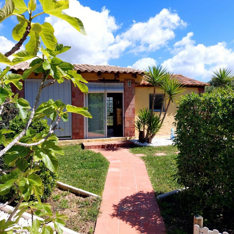 One-Bedroom House image 3