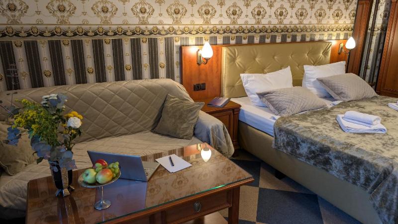 Triple Room image 4