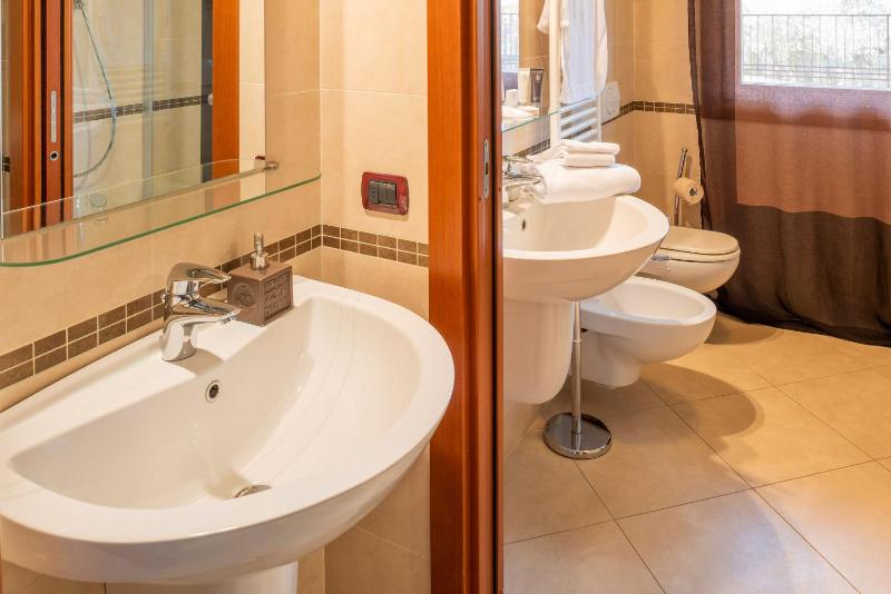 Mari&Monti Apartment - image 12