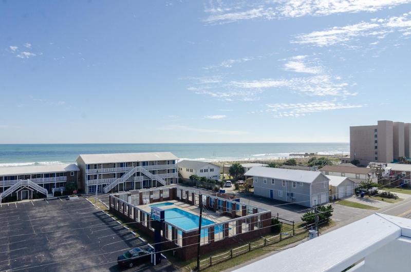 View-tiful by Bryant Real Estate - image 10