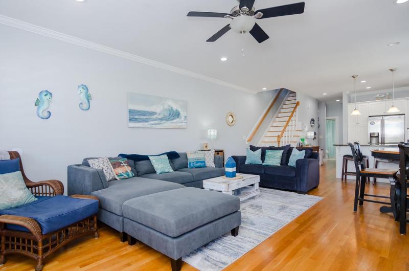 Peaki Tiki by Bryant Real Estate - image 29