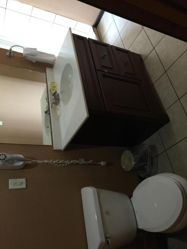 King Room with Kitchenette image 3