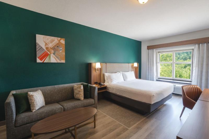 Executive King Room - Non-Smoking image 3