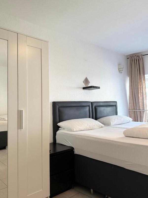 Hotel Garni Emir - image 5