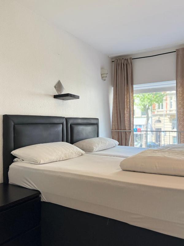 Hotel Garni Emir - image 12