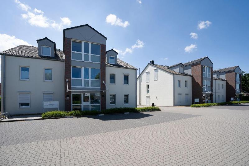 Apartment with Balcony image 2