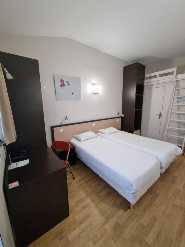 Comfort Double or Single Room image 4