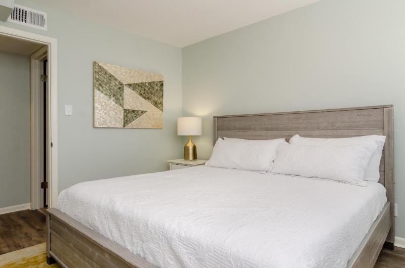 Sol Mate by Bryant Real Estate - image 13
