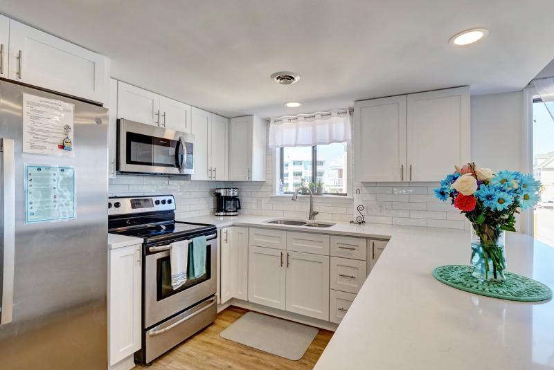 Toes in the Sand by Bryant Real Estate - image 30